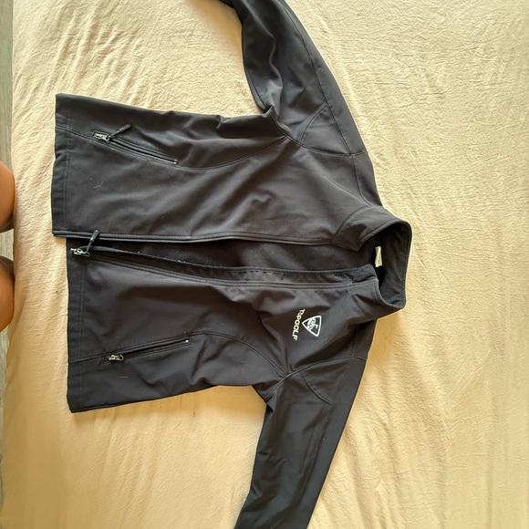 Black Softshell water resistant Jacket - Picture 1 of 8